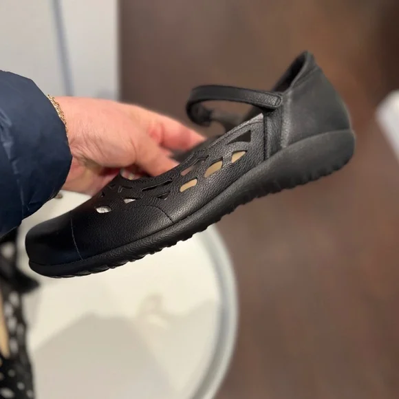 Naot - Agathis Black Soft - Multiple Sizes (New w/ box) - Picture 3 of 12